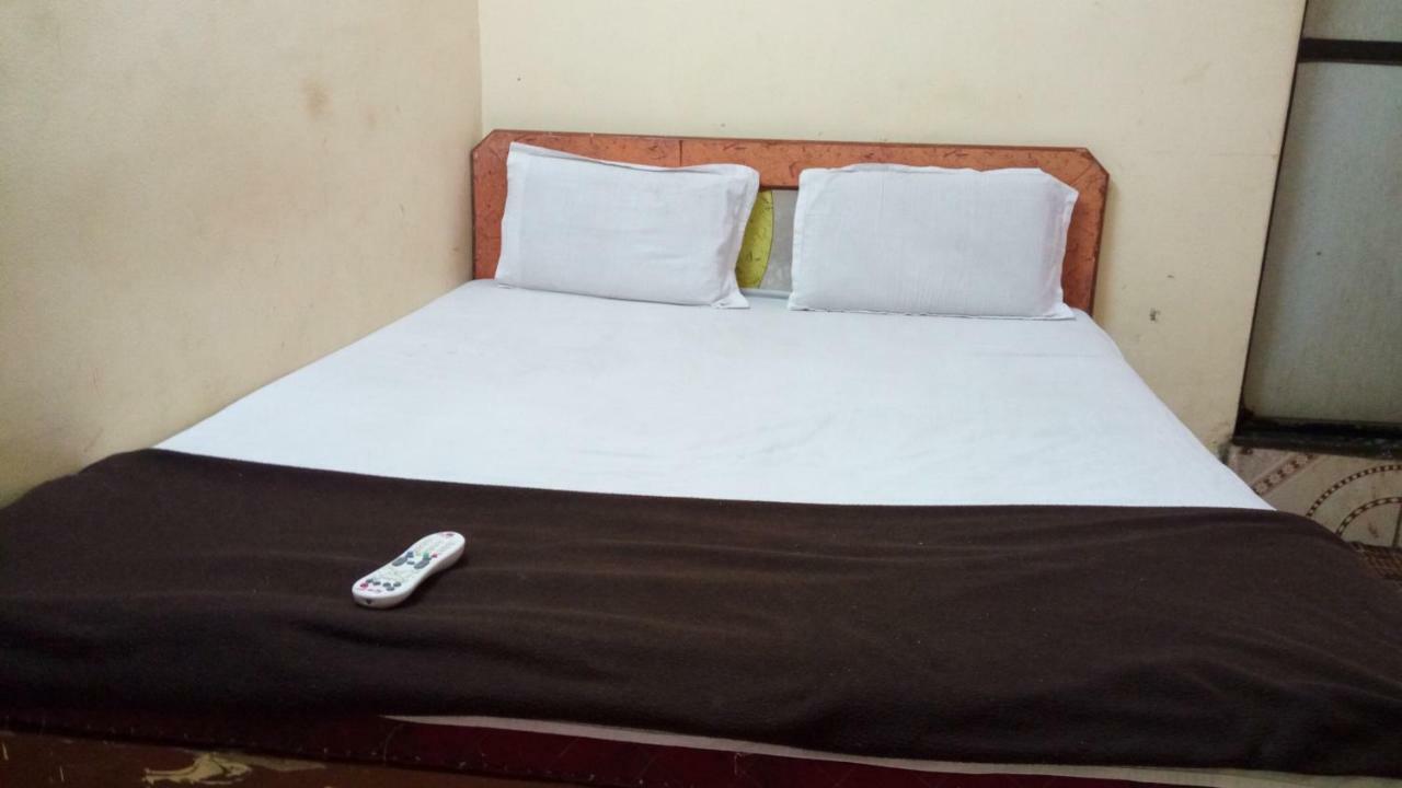 Hotel Sapna Lodge Vashi Luaran gambar